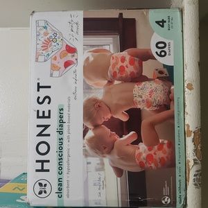 Honest Diapers size 4